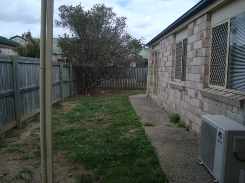 Meadowbrook QLD 4131