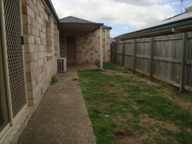 Meadowbrook QLD 4131