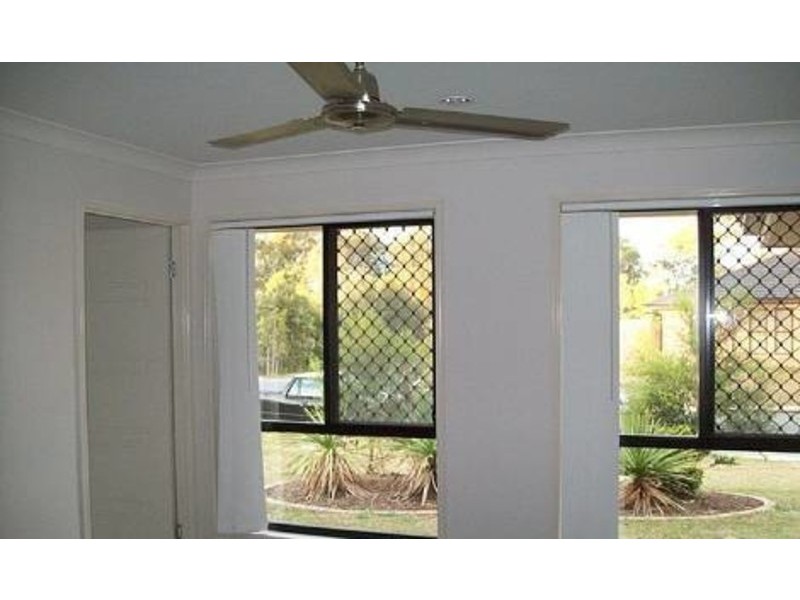 3 Zachary, Eagleby QLD 4207