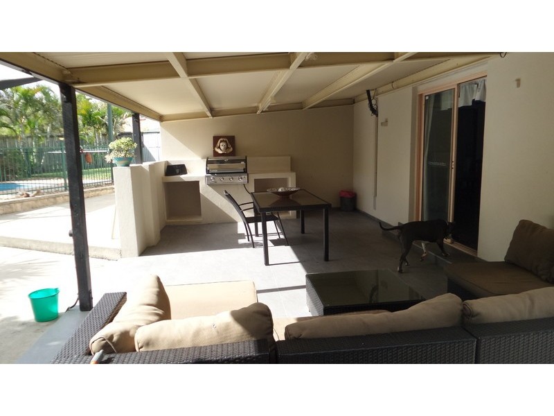 Edens Landing QLD 4207