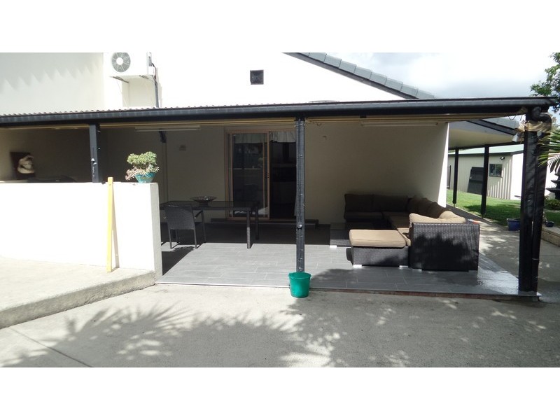 Edens Landing QLD 4207