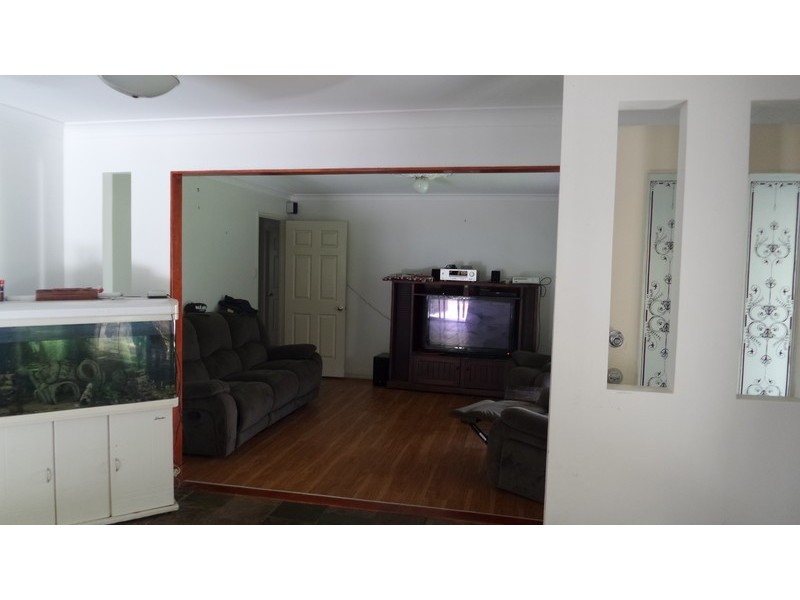 Edens Landing QLD 4207