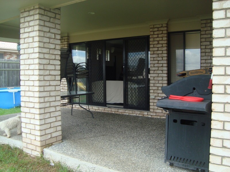 Raceview QLD 4305