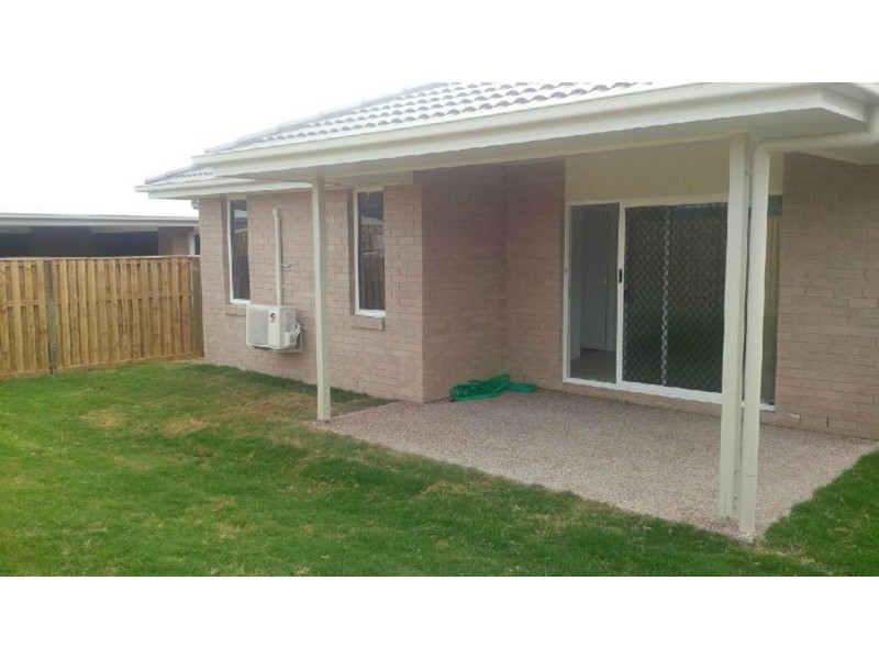 9 Moondarra Street, Pimpama QLD 4209