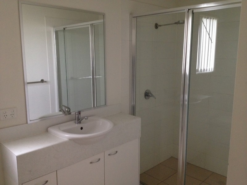 52/40 Gledson Street, North Booval QLD 4304