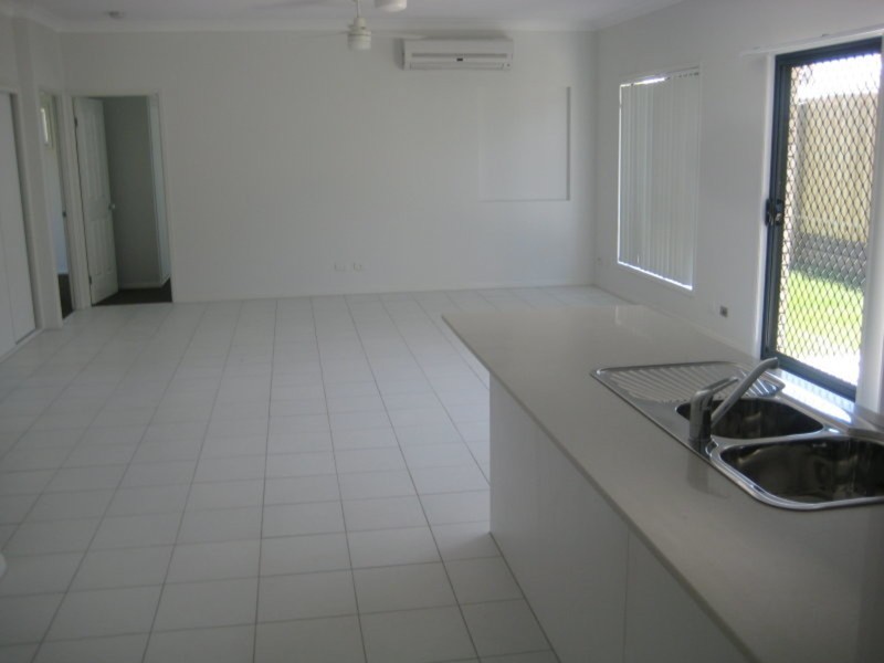 15 Perry Street, Redbank Plains QLD 4301