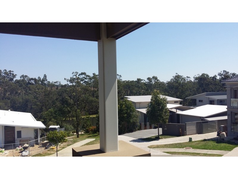 9 Lakeview Place, Springfield Lakes QLD 4300