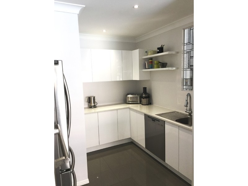 10 Grindelia Drive, Springfield Lakes QLD 4300