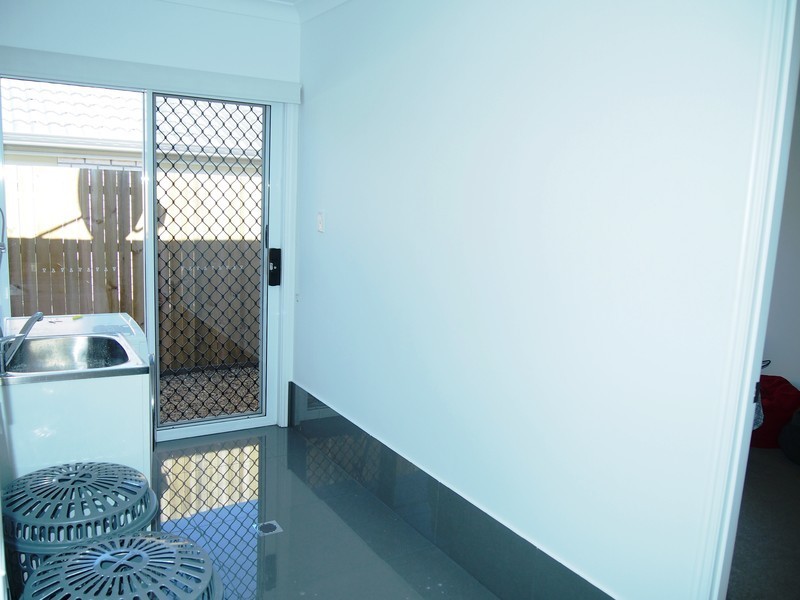 10 Grindelia Drive, Springfield Lakes QLD 4300