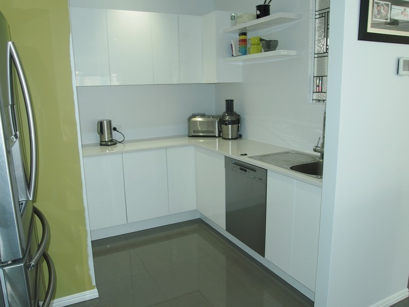 10 Grindelia Drive, Springfield Lakes QLD 4300