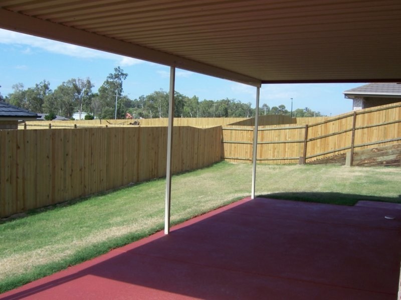 Regents Park QLD 4118