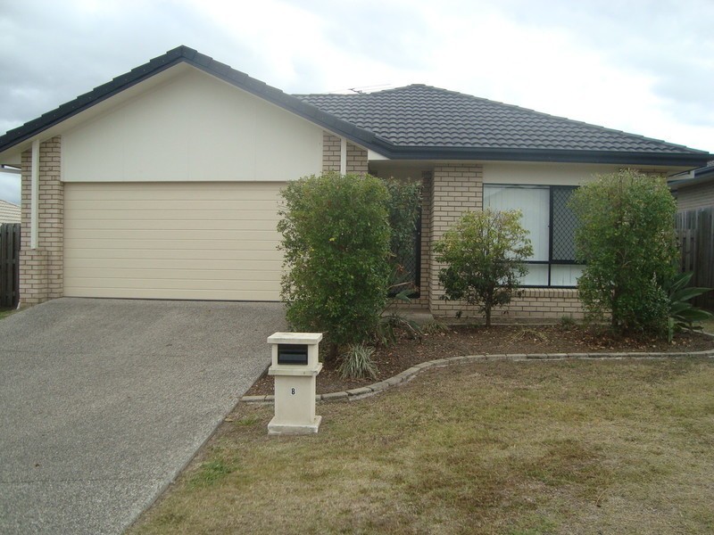 8 Reynolds Street, Redbank Plains QLD 4301