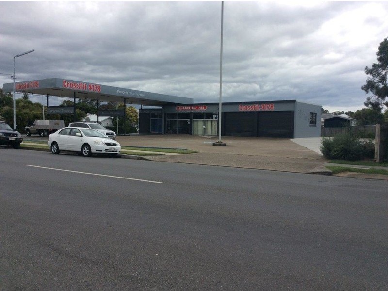 137 Glenora Street, Wynnum QLD 4178