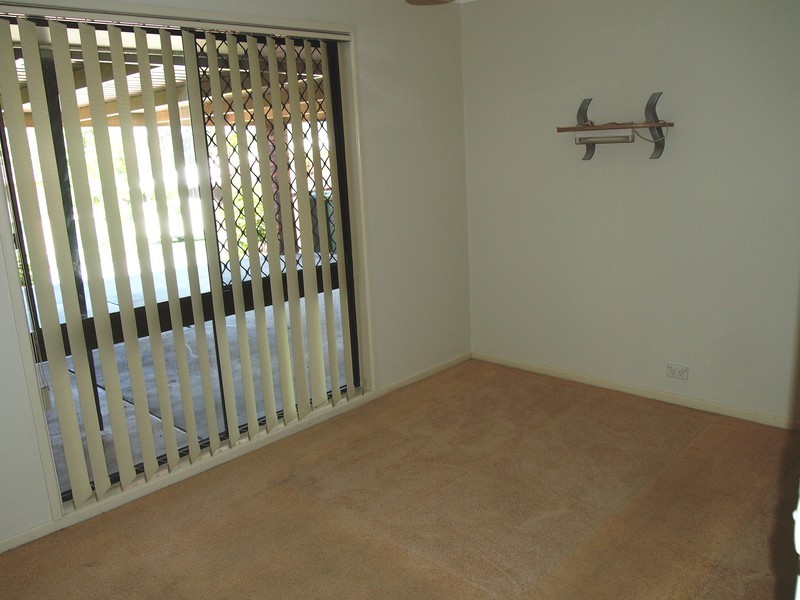 67 Pheasant Avenue, Beenleigh QLD 4207