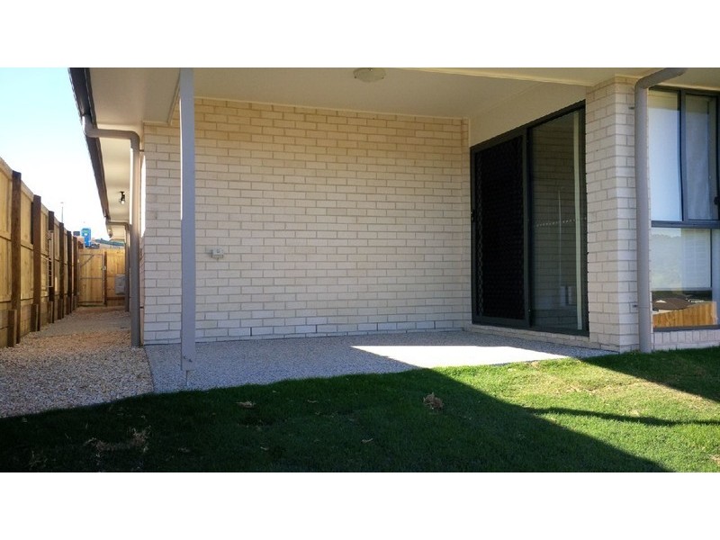 35 Cairnlea Drive, Pimpama QLD 4209