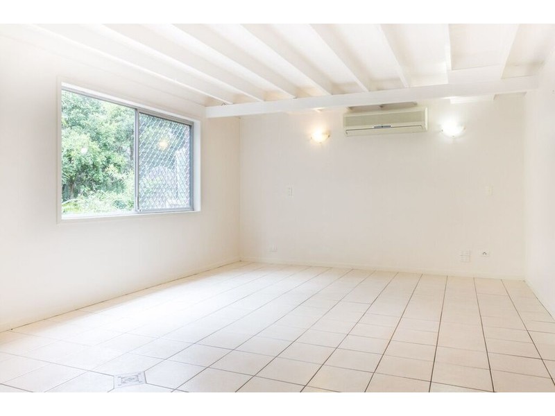 17 Lillian Street, Karalee QLD 4306