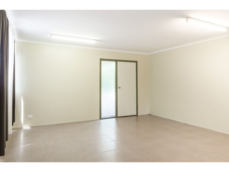 17 Lillian Street, Karalee QLD 4306