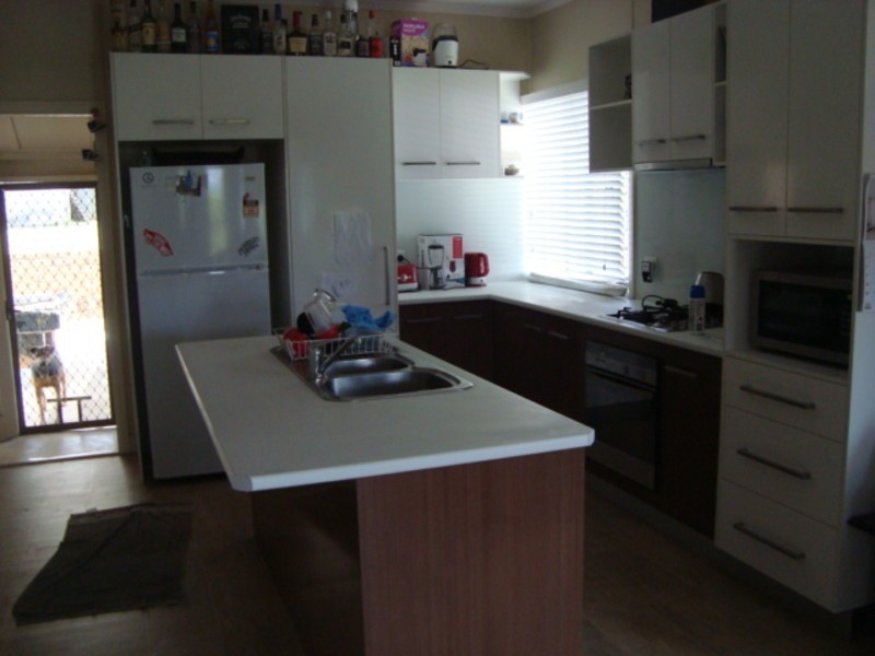 Silkstone QLD 4304