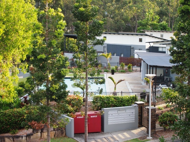 32/99 Brookwater Road, Brookwater QLD 4300