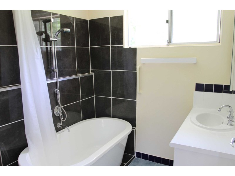 4 Glen Noble Avenue, Redbank Plains QLD 4301