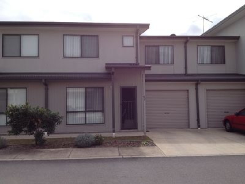 52/40 Gledson Street, North Booval QLD 4304