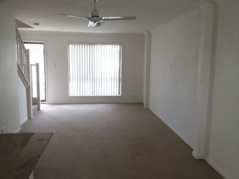 52/40 Gledson Street, North Booval QLD 4304