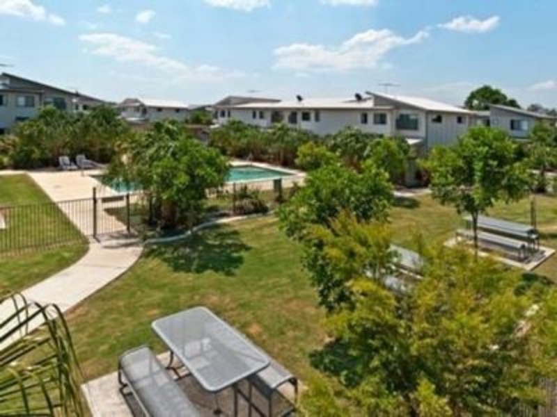 52/40 Gledson Street, North Booval QLD 4304