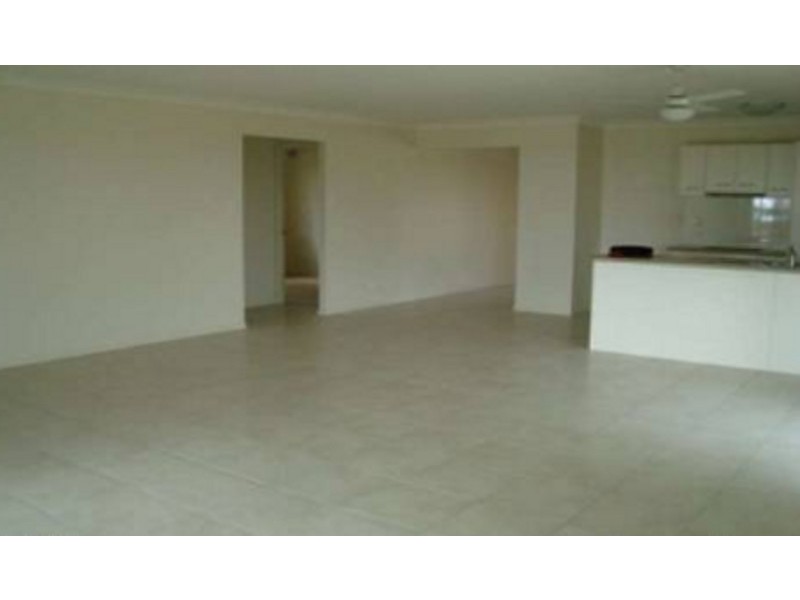 18 Karen Court, Redbank Plains QLD 4301