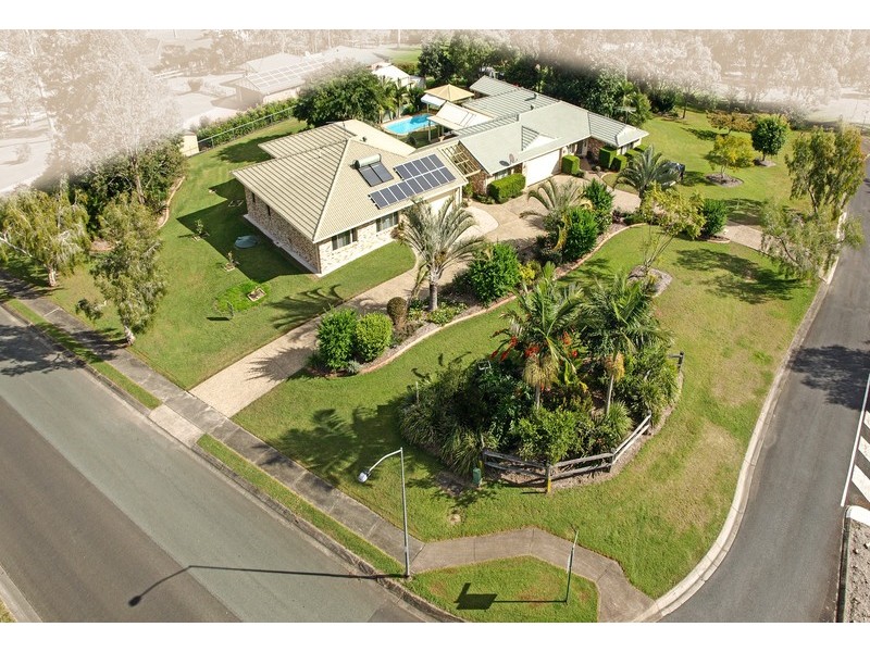 1 Darling Court, Karalee QLD 4306