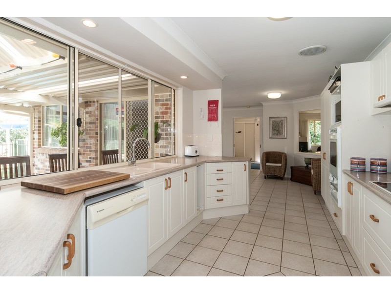 1 Darling Court, Karalee QLD 4306