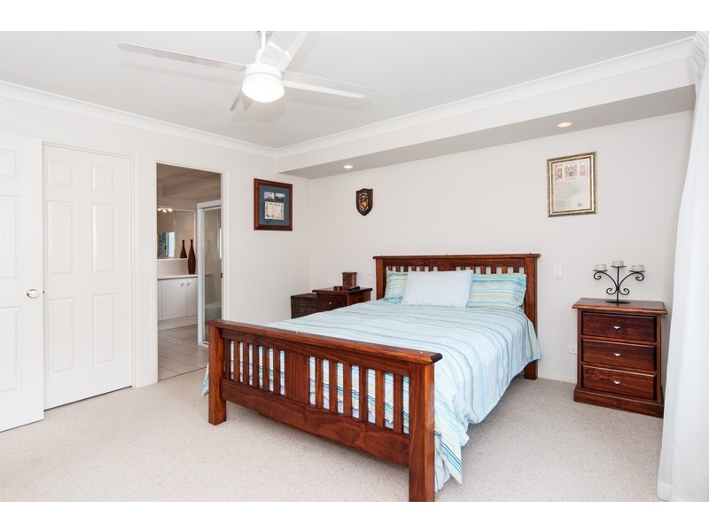 1 Darling Court, Karalee QLD 4306