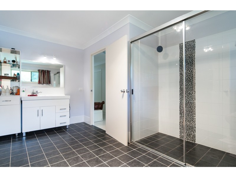 1 Darling Court, Karalee QLD 4306