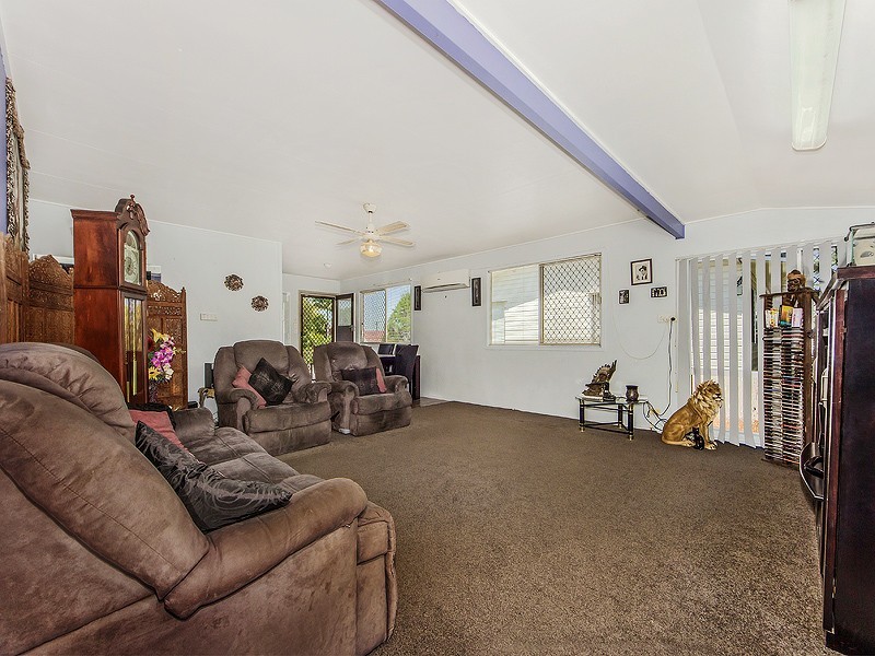81 North Station Road, North Booval QLD 4304