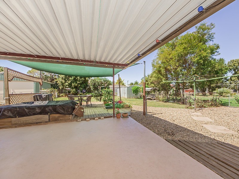 81 North Station Road, North Booval QLD 4304