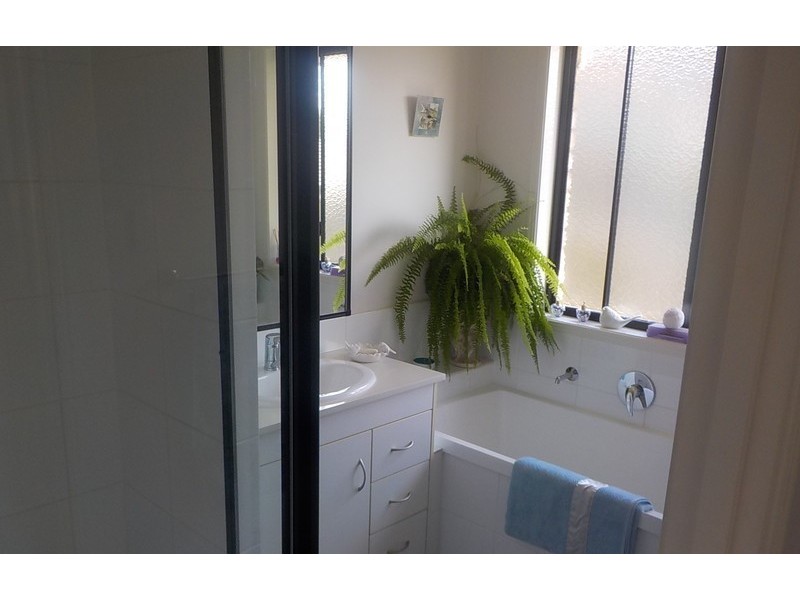 86 Avon Street, Leichhardt QLD 4305