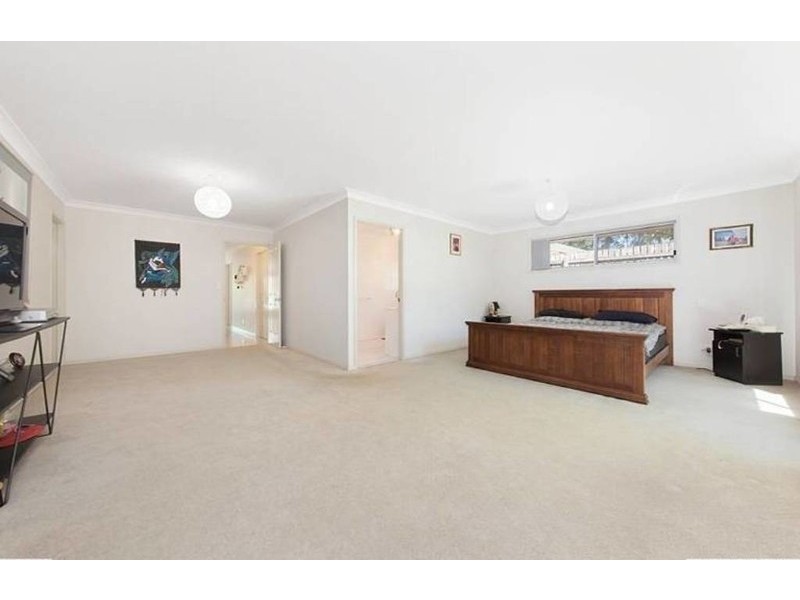 175 College Road, Karana Downs QLD 4306