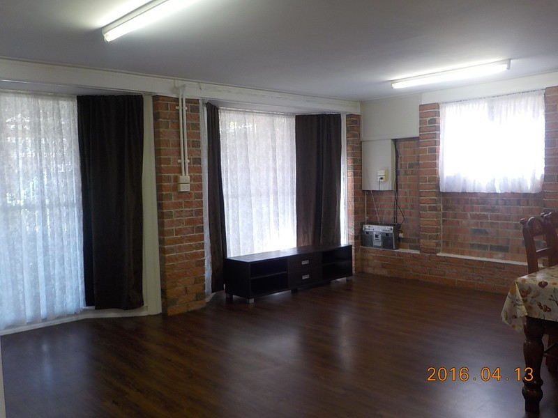 1/6 Jarrah Street, Raceview QLD 4305