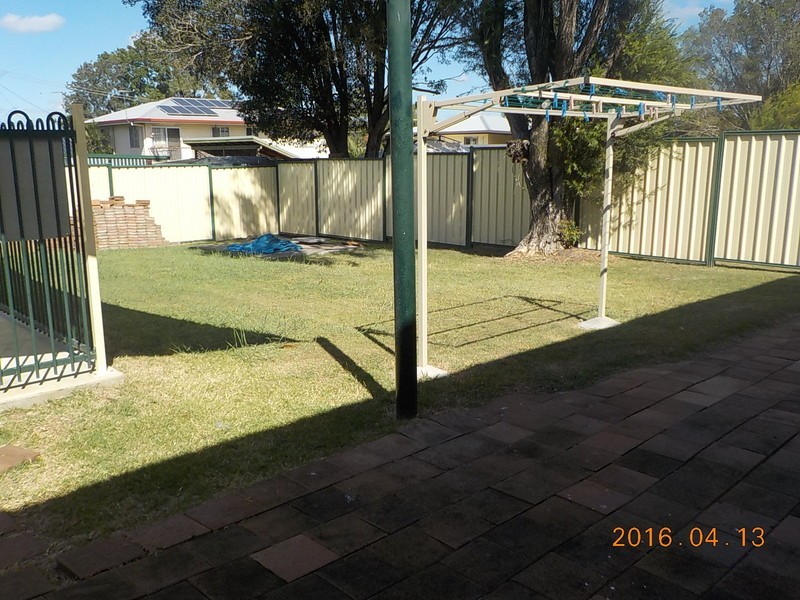 1/6 Jarrah Street, Raceview QLD 4305