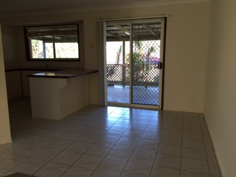 Edens Landing QLD 4207