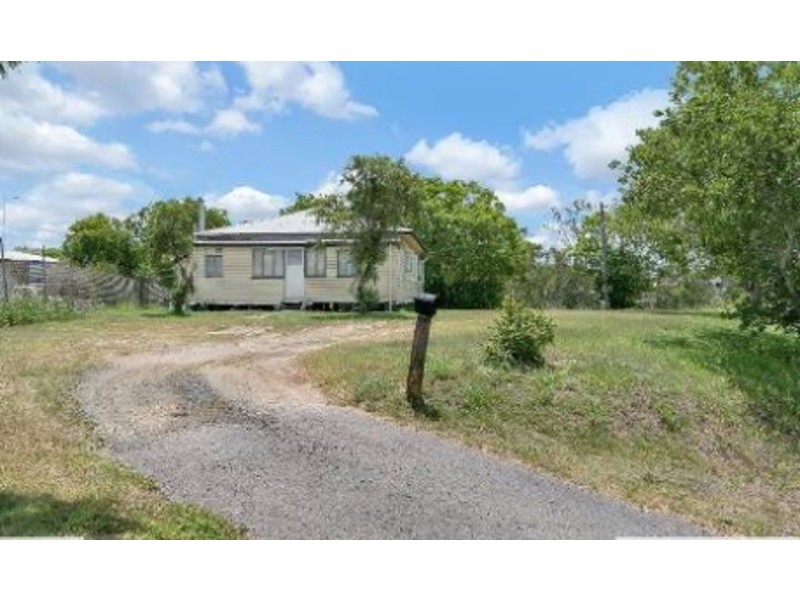 3 Lobb Street, Churchill QLD 4305