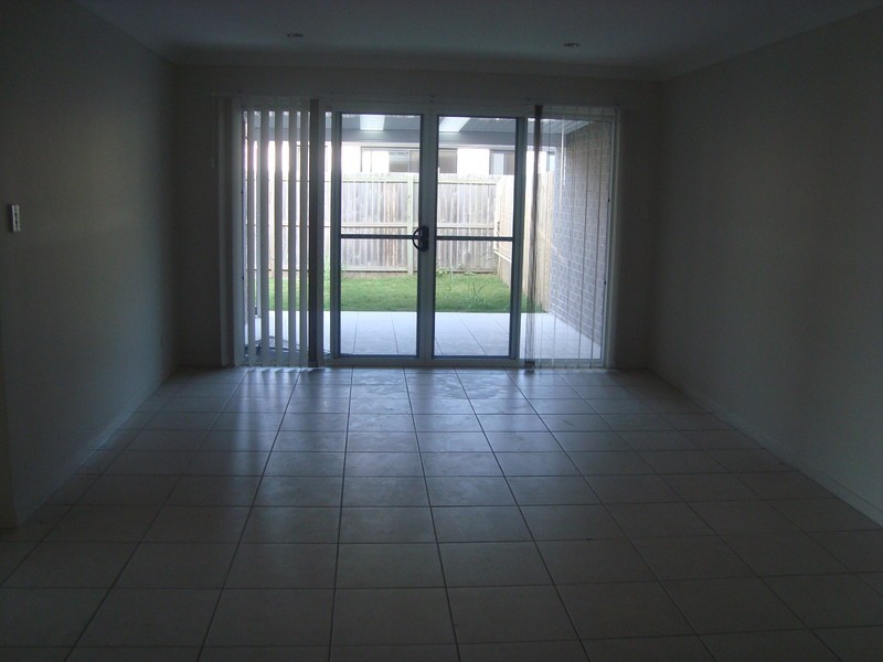 44 Wattle Crescent, Raceview QLD 4305