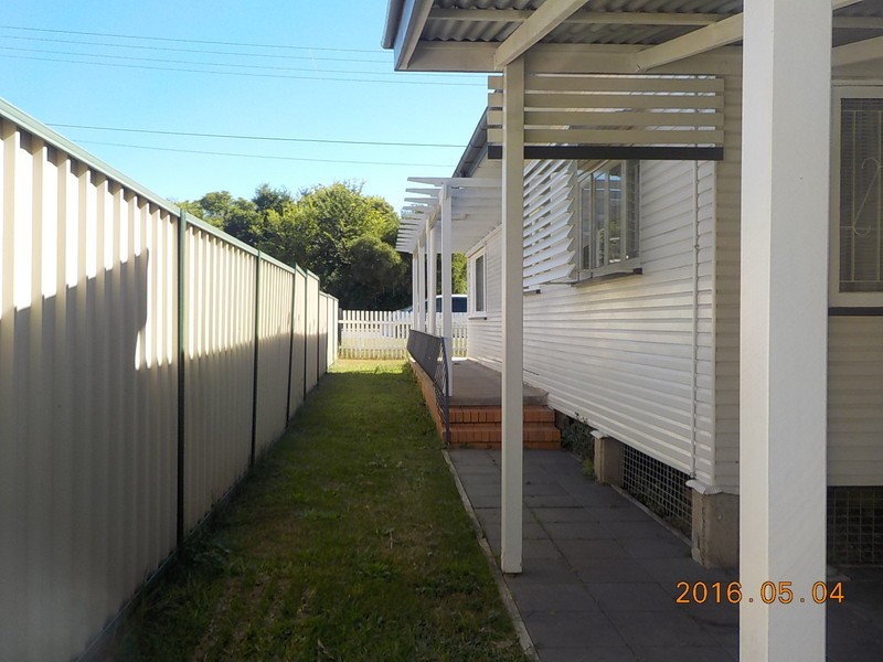 Silkstone QLD 4304