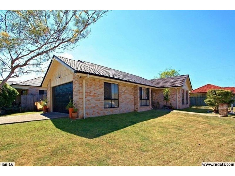 18 Links Avenue, Meadowbrook QLD 4131