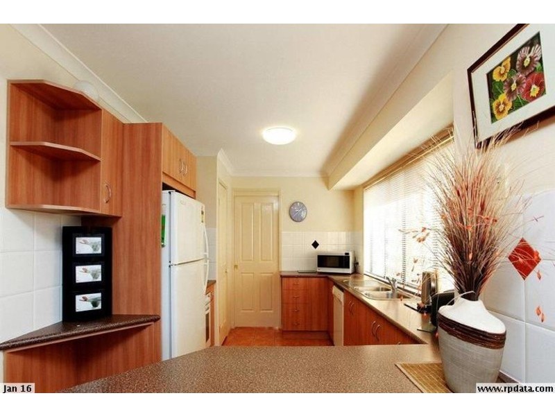 18 Links Avenue, Meadowbrook QLD 4131