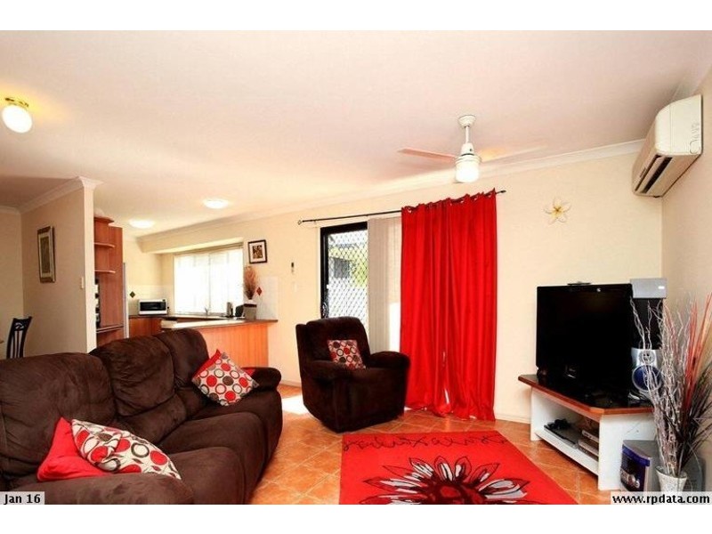 18 Links Avenue, Meadowbrook QLD 4131