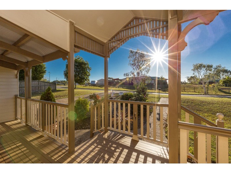 8 Willowdowns Drive, Karalee QLD 4306