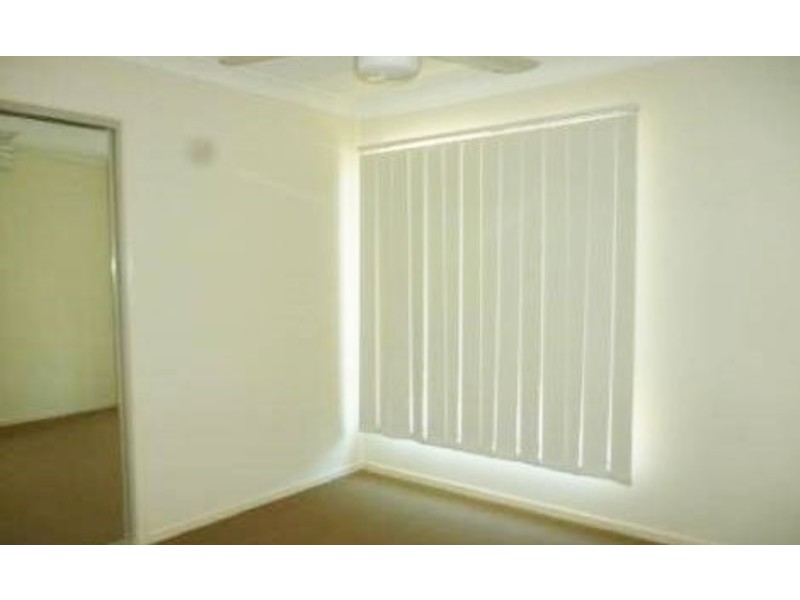 94 High Street, Blackstone QLD 4304