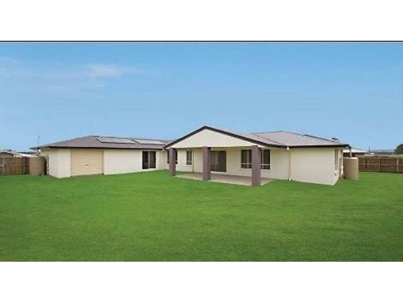 16 Iris Court, Yamanto QLD 4305