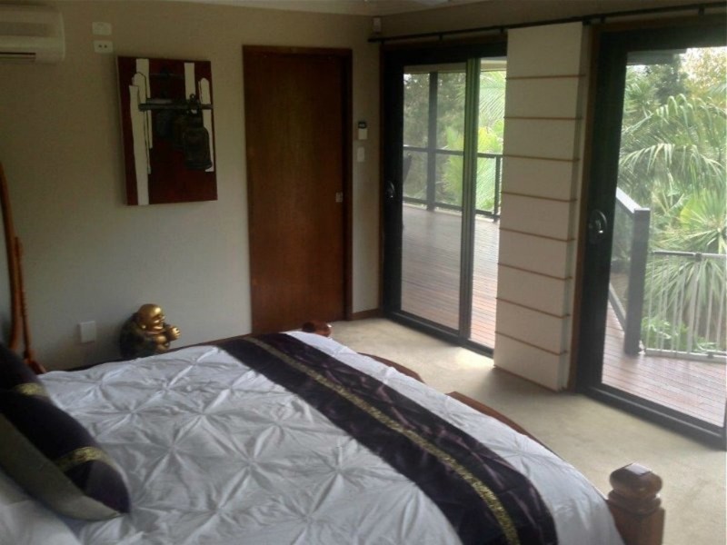 25 Earle Court, Tallai QLD 4213