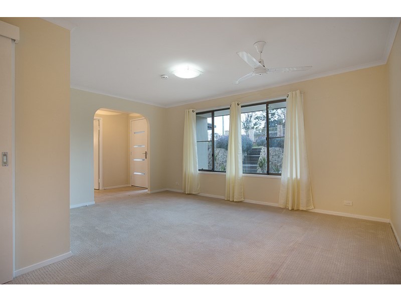 33-35 Islandview Street, Barellan Point QLD 4306